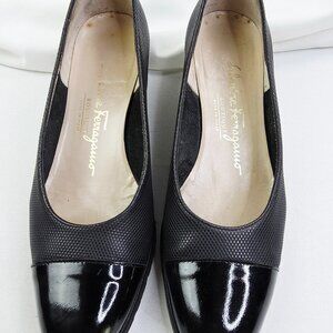 Salvatore Ferragamo Size 5.5B Womens Slip On Black Patent Leather Toe Block Heel